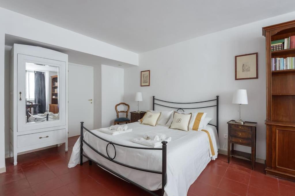 Discover The Pantheon From The Berardi Studio Flat Ngoại thất bức ảnh