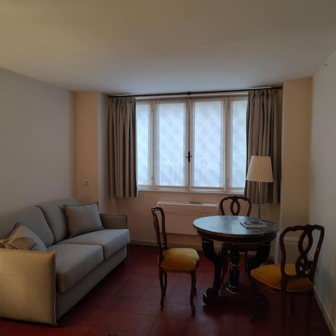 Discover The Pantheon From The Berardi Studio Flat Ngoại thất bức ảnh